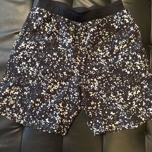 Fabletics Men's Shorts 7 Inch